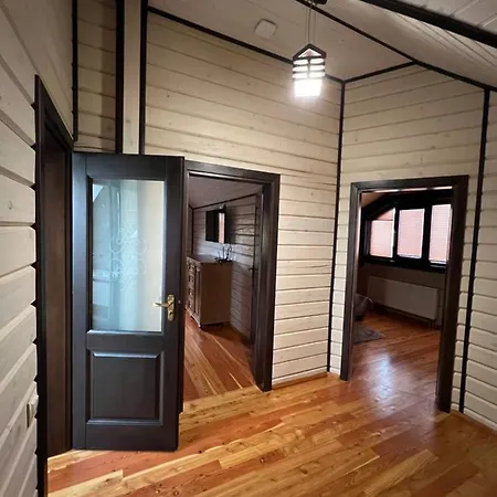 Family House Truskavets Villa Modrjacsi