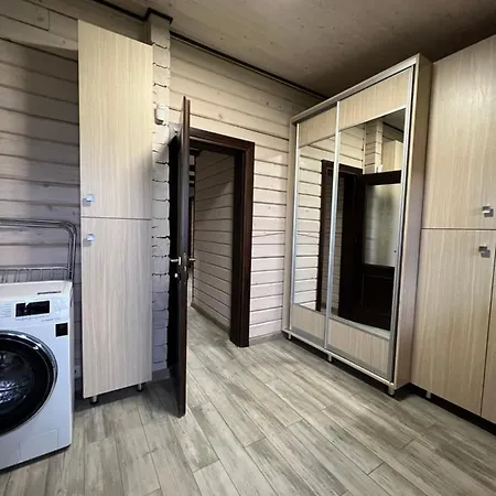 Vila Family House Truskavets