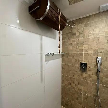 Vila Family House Truskavets Modrjači