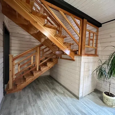 Family House Truskavets Villa *