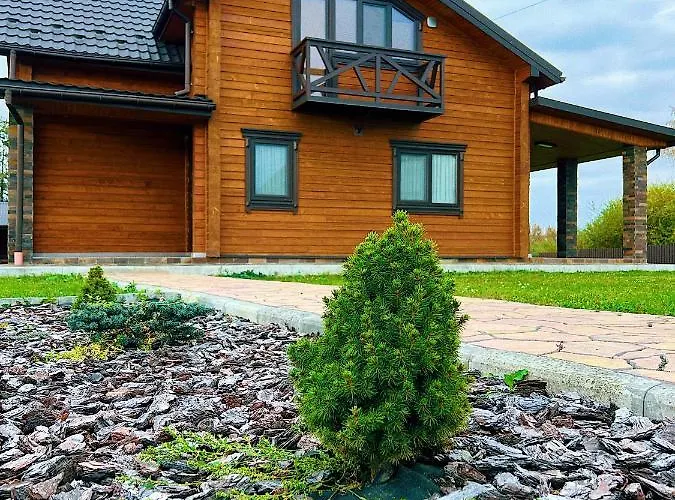 Family House Truskavets Modrychi